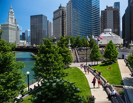 A view of the Chicago Riverwalk in summer.
